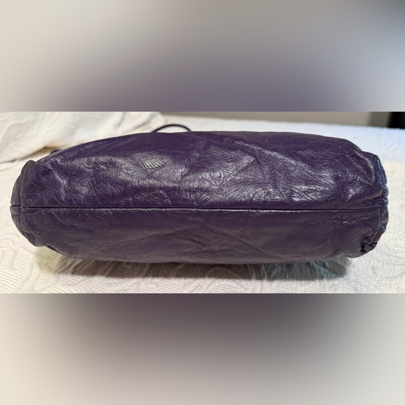Gently Used ETRA Purple LEATHER Embossed Women's Bag - Picture 5 of 5